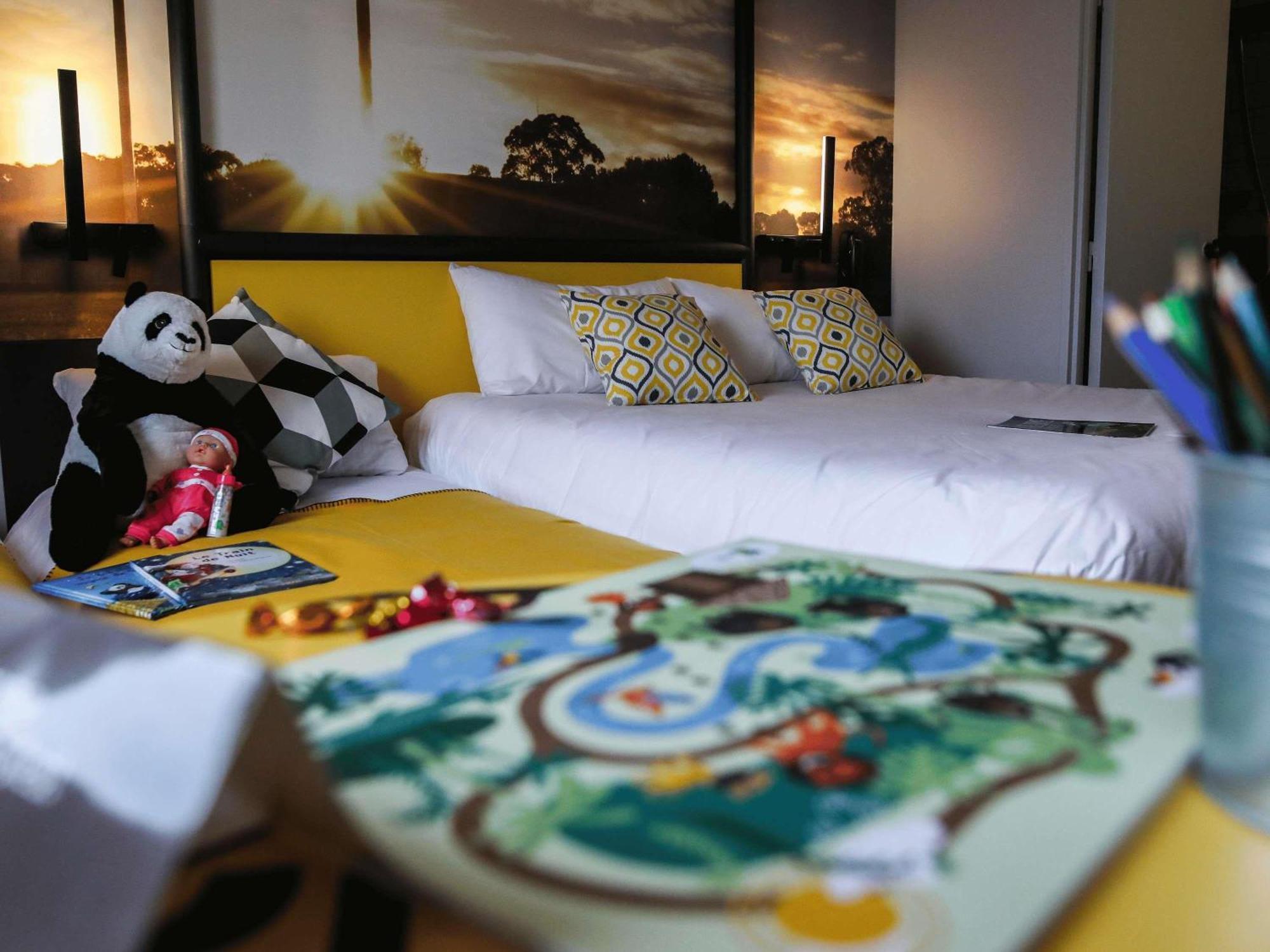 Ibis Styles Republique Hotel 3*